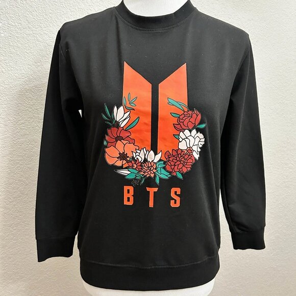 BTS KPOP Logo Crewneck Pullover Sweater - Small - Picture 1 of 8